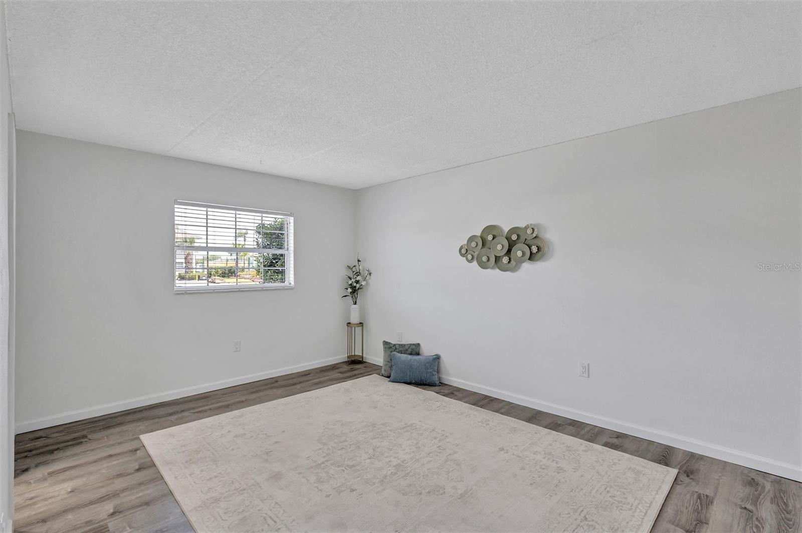 8817 BAY POINTE DR #107, TAMPA, FL, 33615