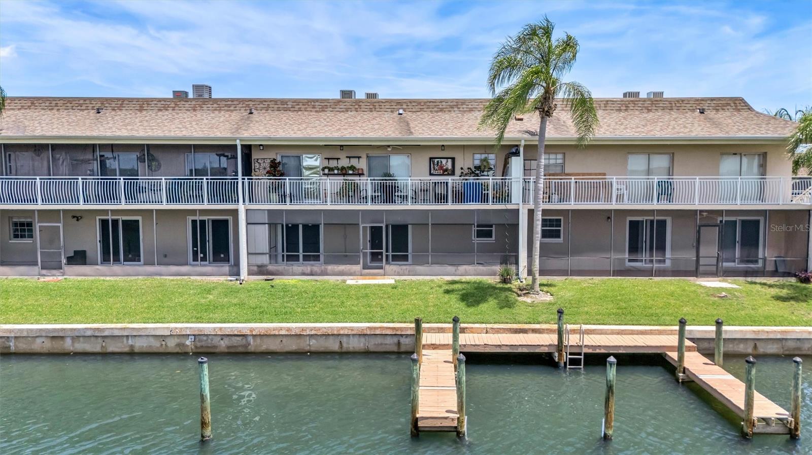 8817 BAY POINTE DR #107, TAMPA, FL, 33615