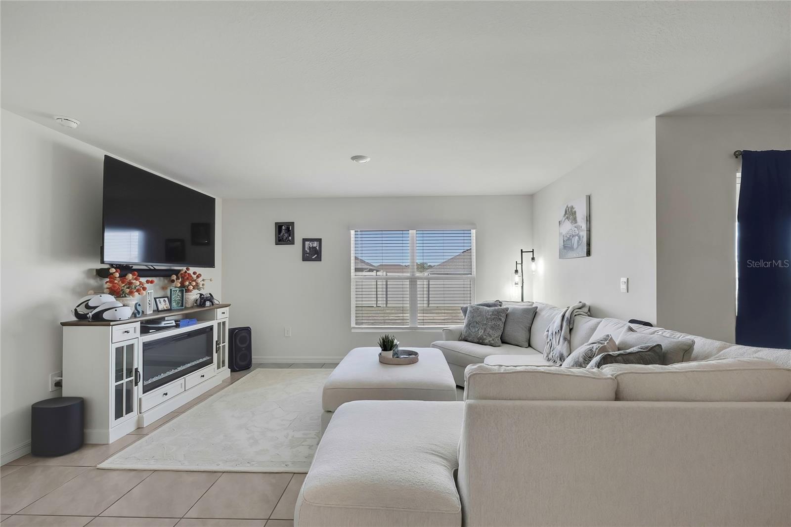 377 W FAIRWAYS VIEW DR, BEVERLY HILLS, FL, 34465