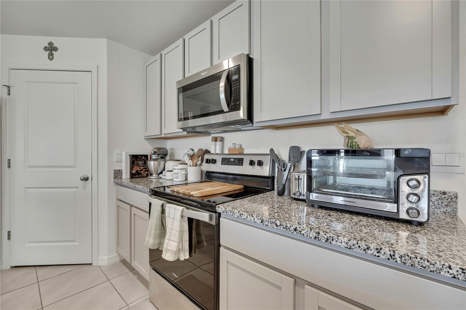 377 W FAIRWAYS VIEW DR, BEVERLY HILLS, FL, 34465