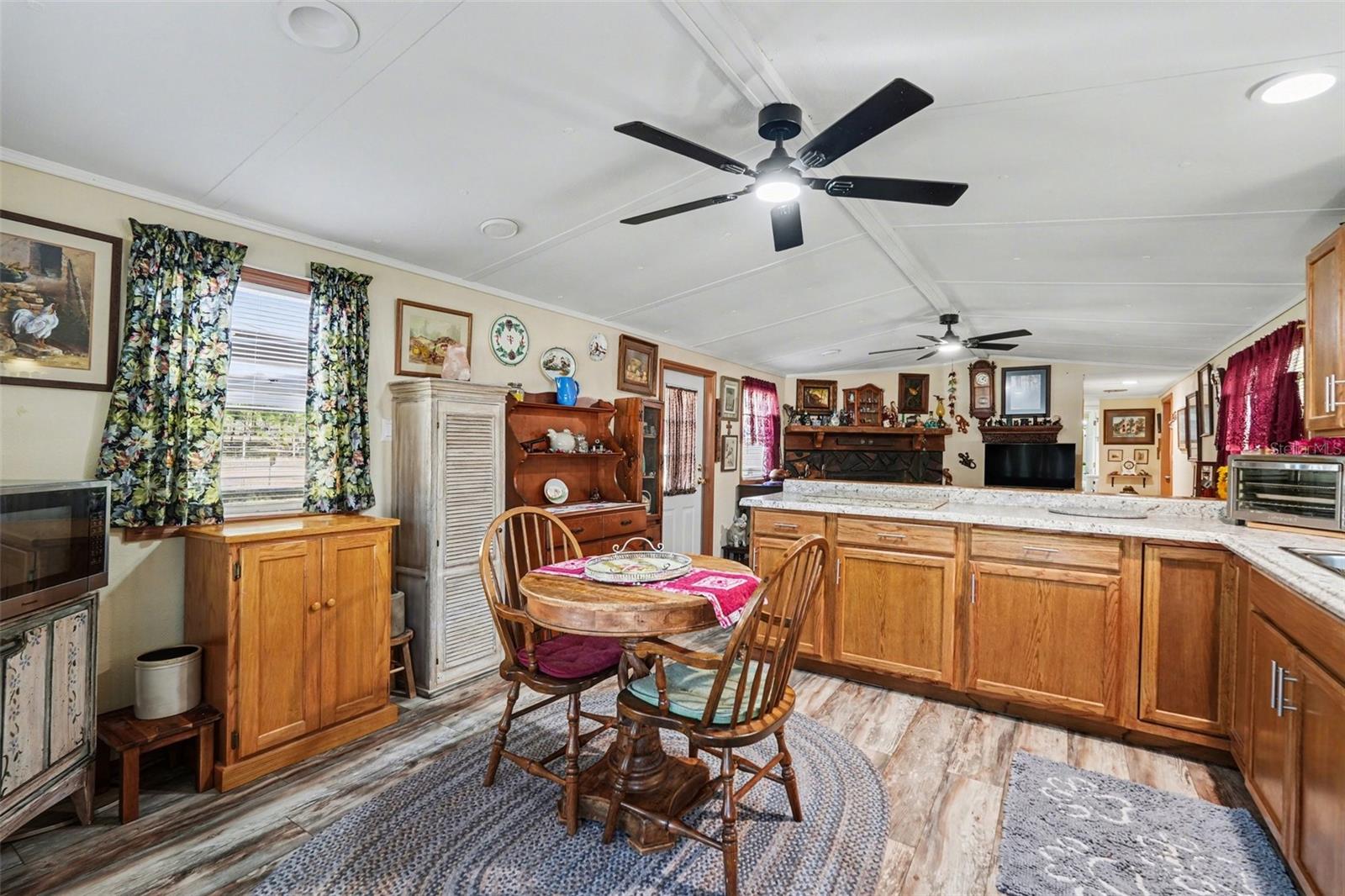 9243 COOPER TER, BROOKSVILLE, FL, 34601