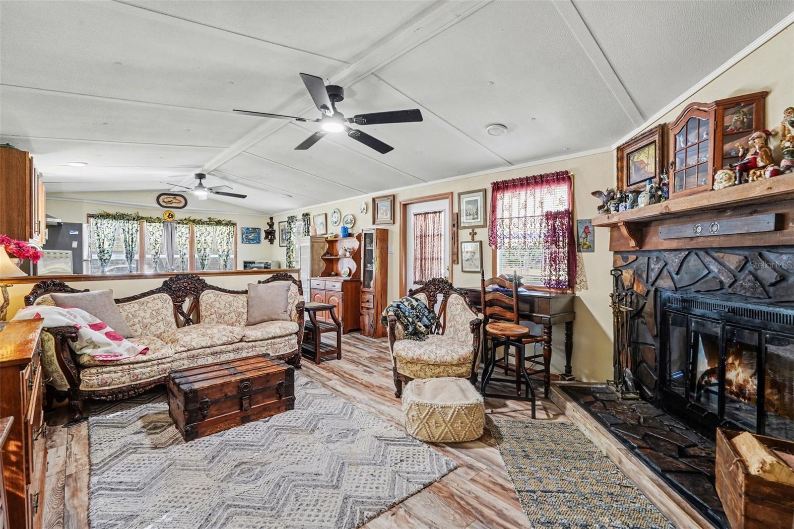 9243 COOPER TER, BROOKSVILLE, FL, 34601