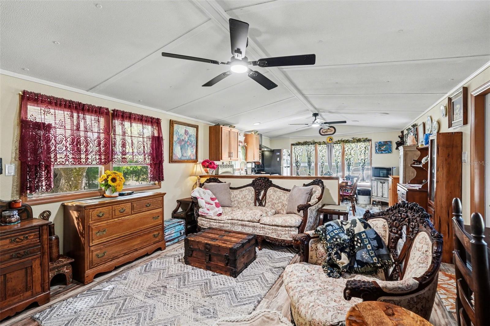 9243 COOPER TER, BROOKSVILLE, FL, 34601