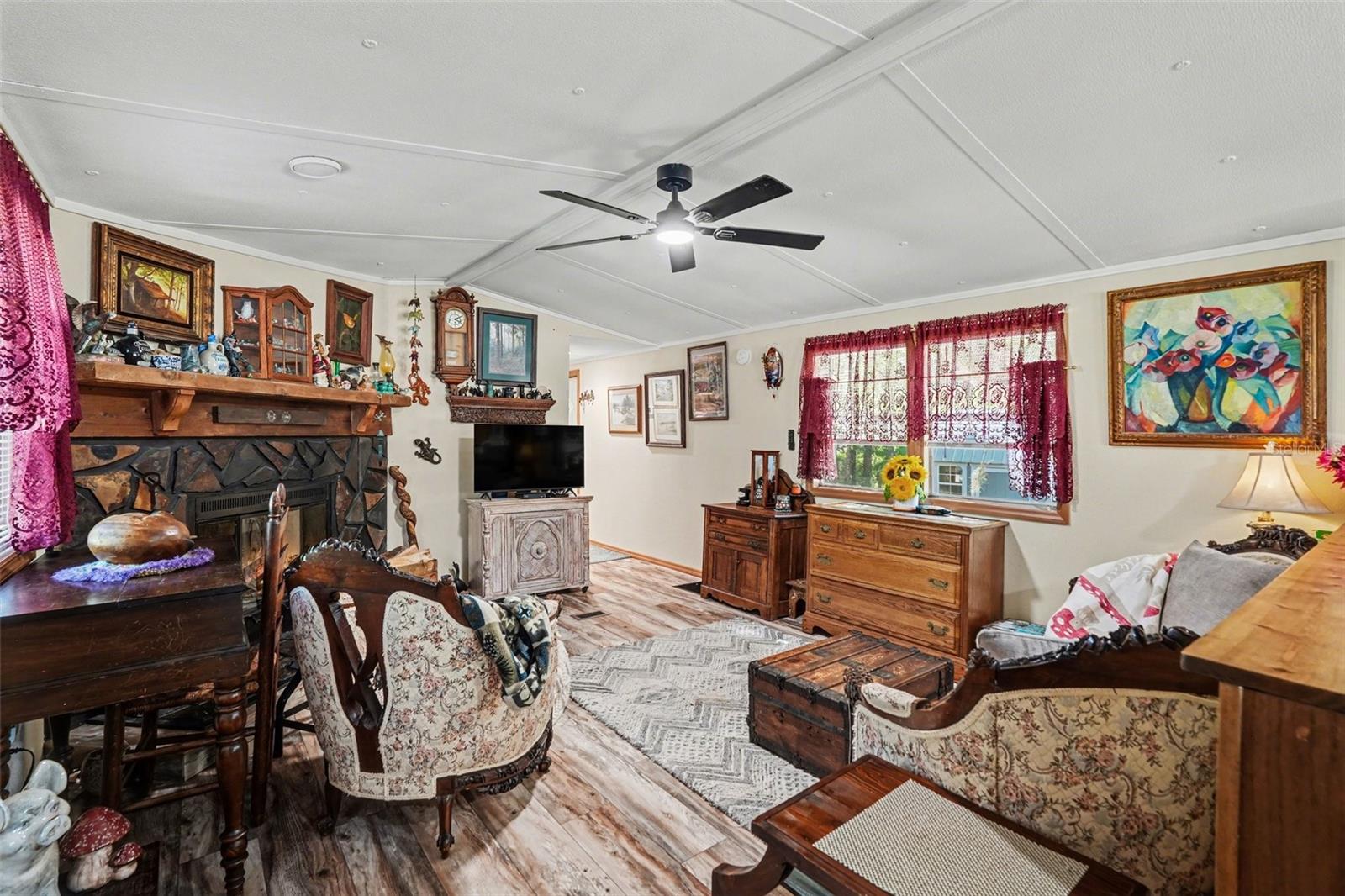 9243 COOPER TER, BROOKSVILLE, FL, 34601