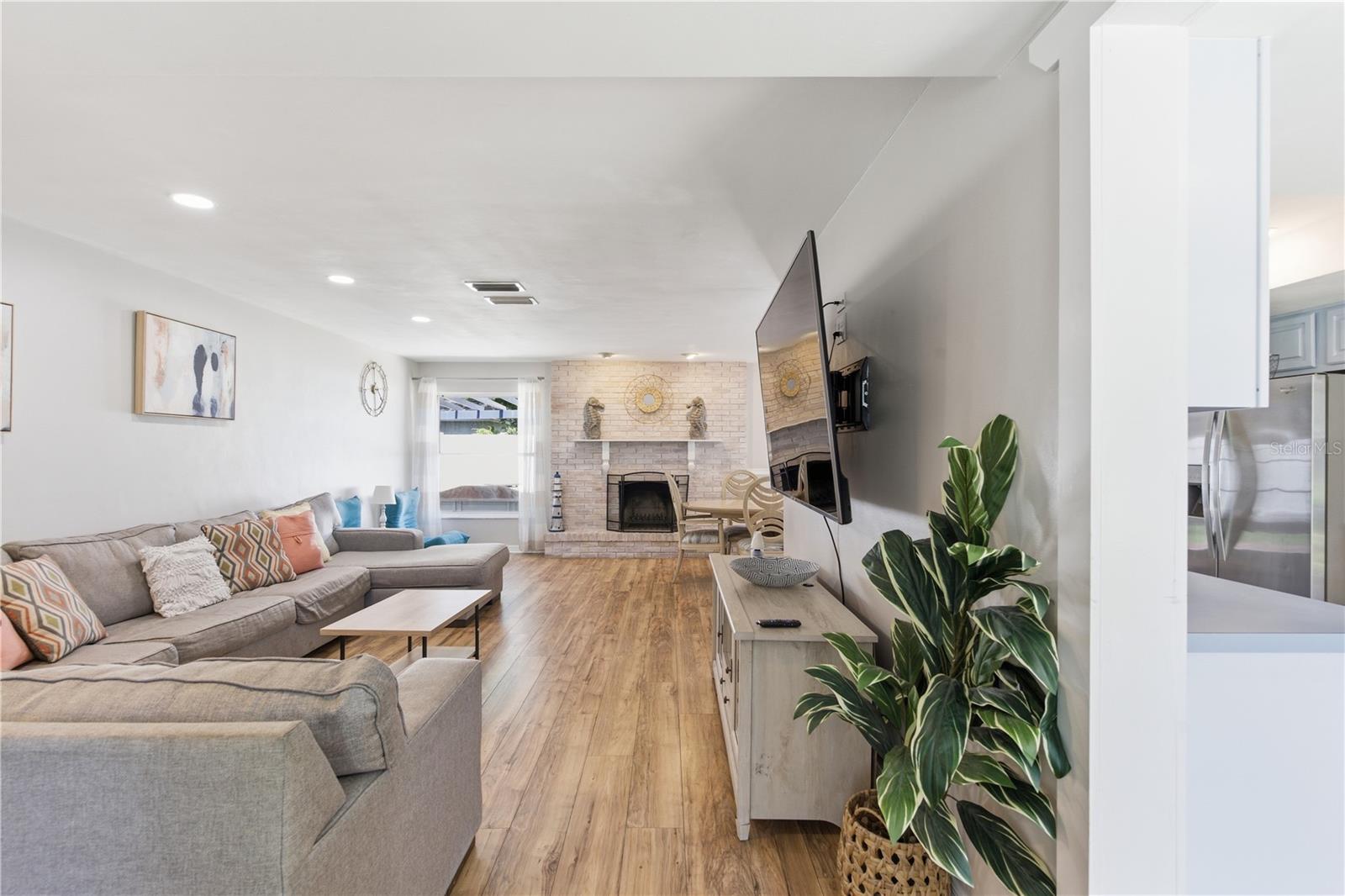 1730 WINFIELD RD N, CLEARWATER, FL, 33756