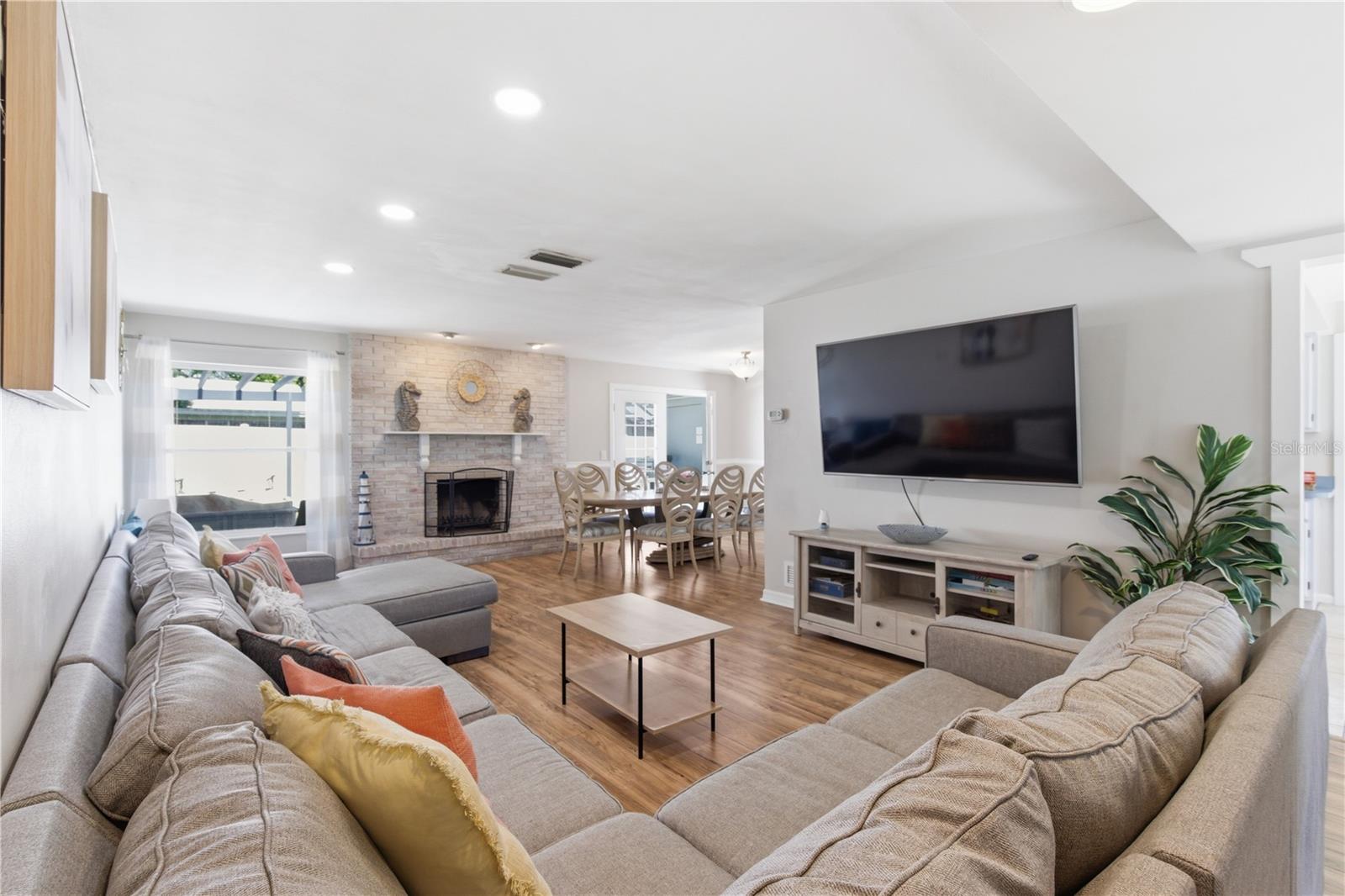 1730 WINFIELD RD N, CLEARWATER, FL, 33756