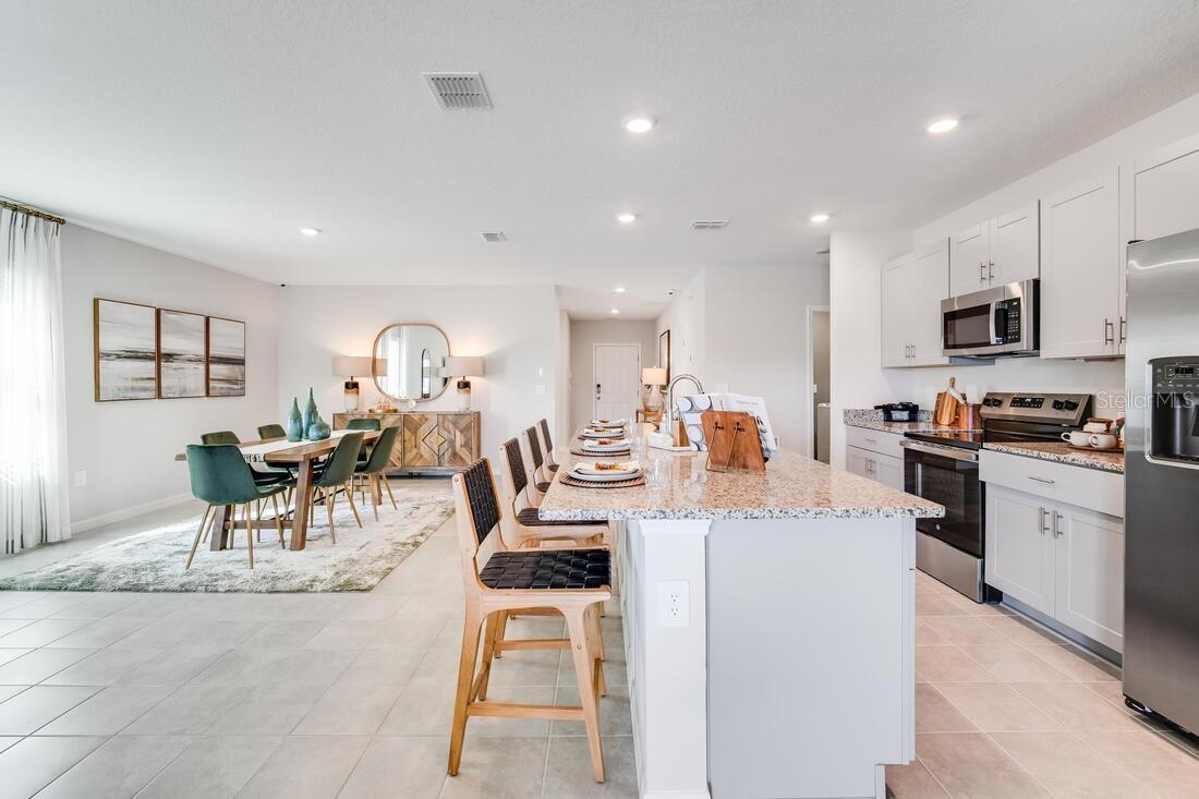 221 STREAMWATER WAY, GROVELAND, FL, 34736