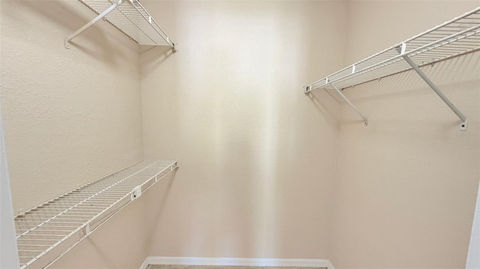 5144 CONROY RD #1033, ORLANDO, FL, 32811