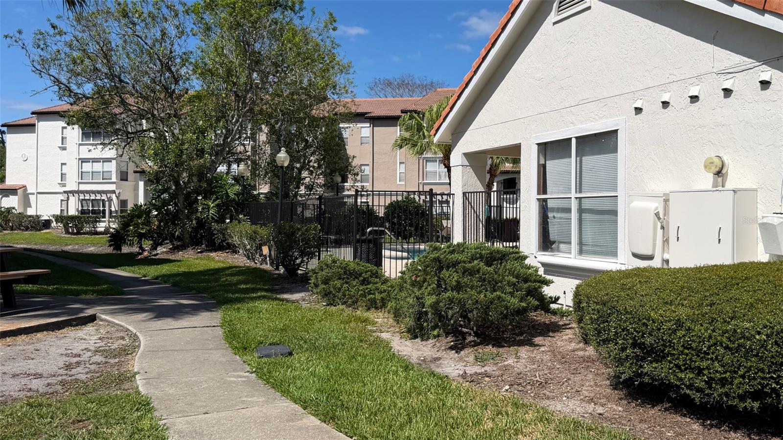 5144 CONROY RD #1033, ORLANDO, FL, 32811