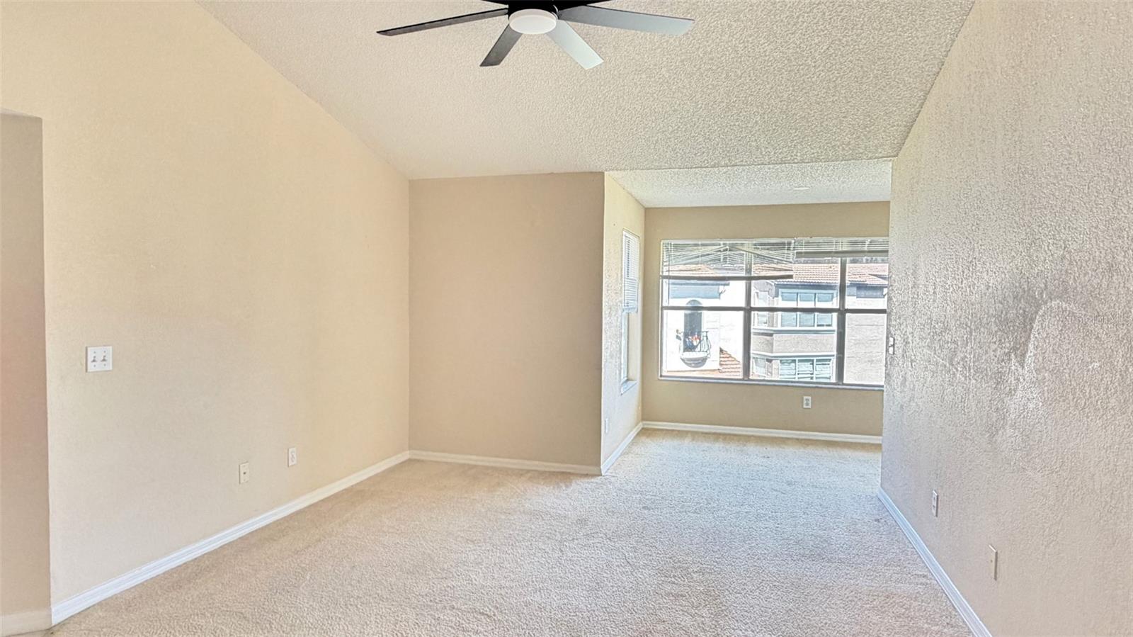 5144 CONROY RD #1033, ORLANDO, FL, 32811