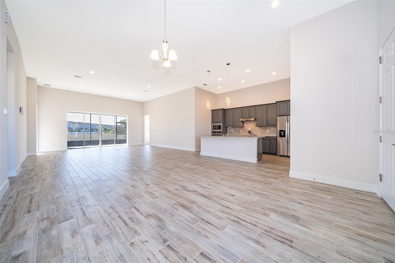 2400 SYMPHONY CIR, ST CLOUD, FL, 34771