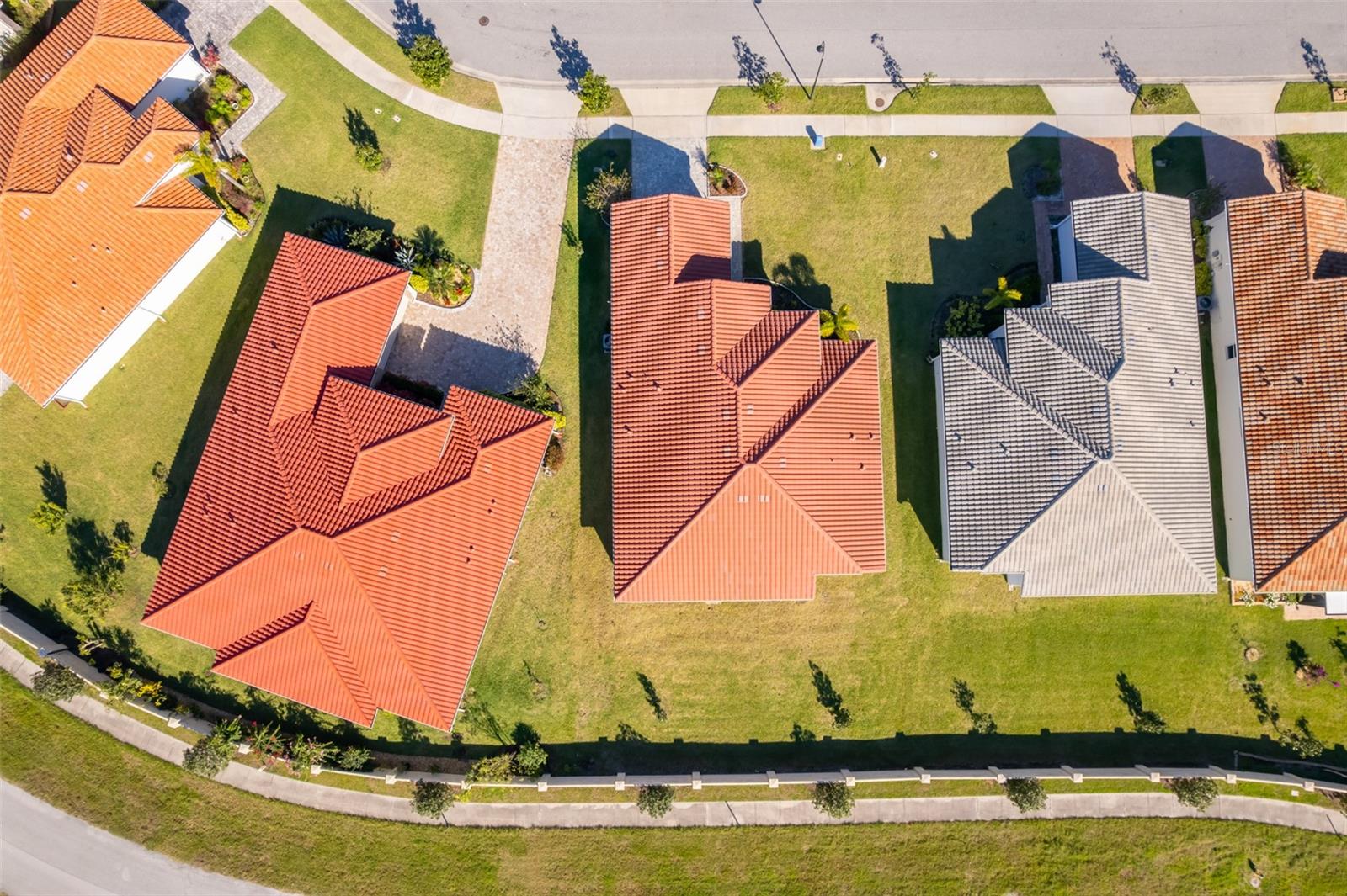 2400 SYMPHONY CIR, ST CLOUD, FL, 34771