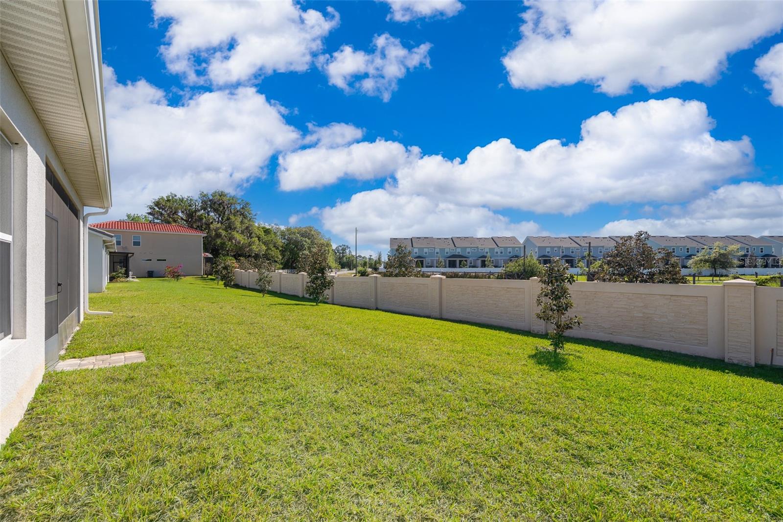 2400 SYMPHONY CIR, ST CLOUD, FL, 34771