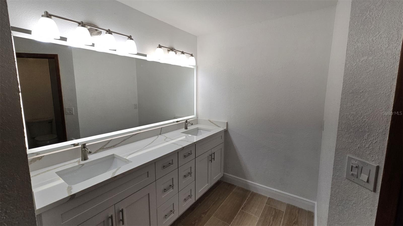 14057 ITHACA WAY, ORLANDO, FL, 32826