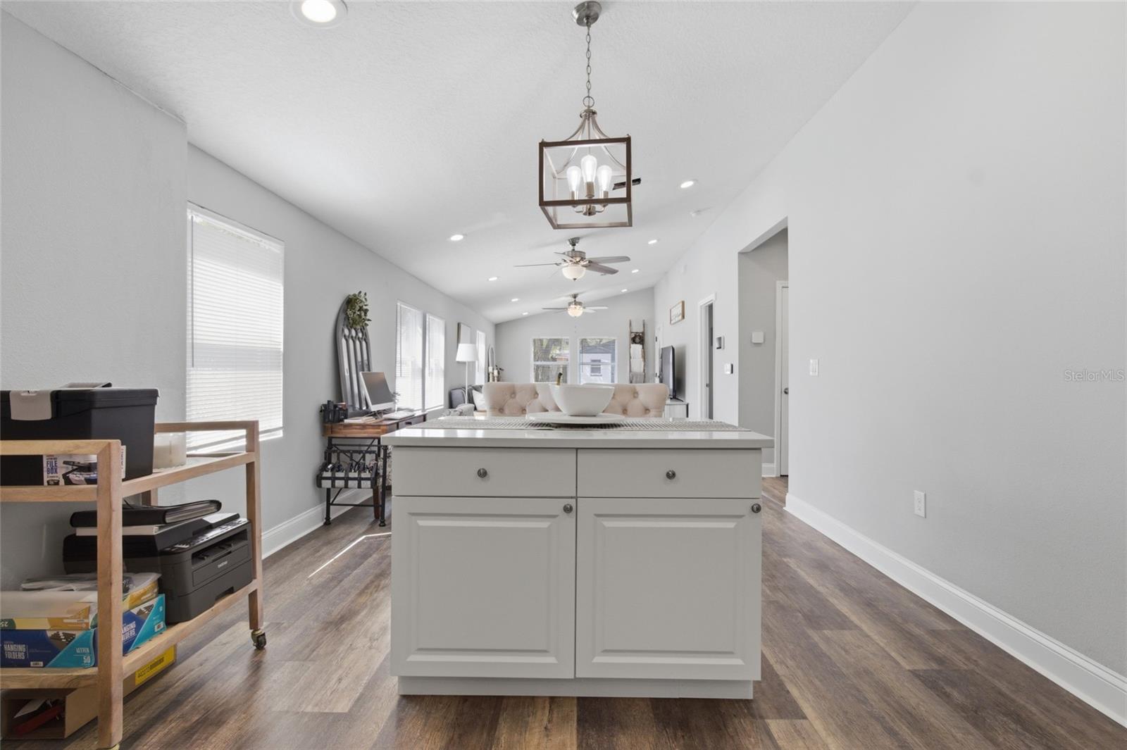 1613 E CHELSEA ST, TAMPA, FL, 33610