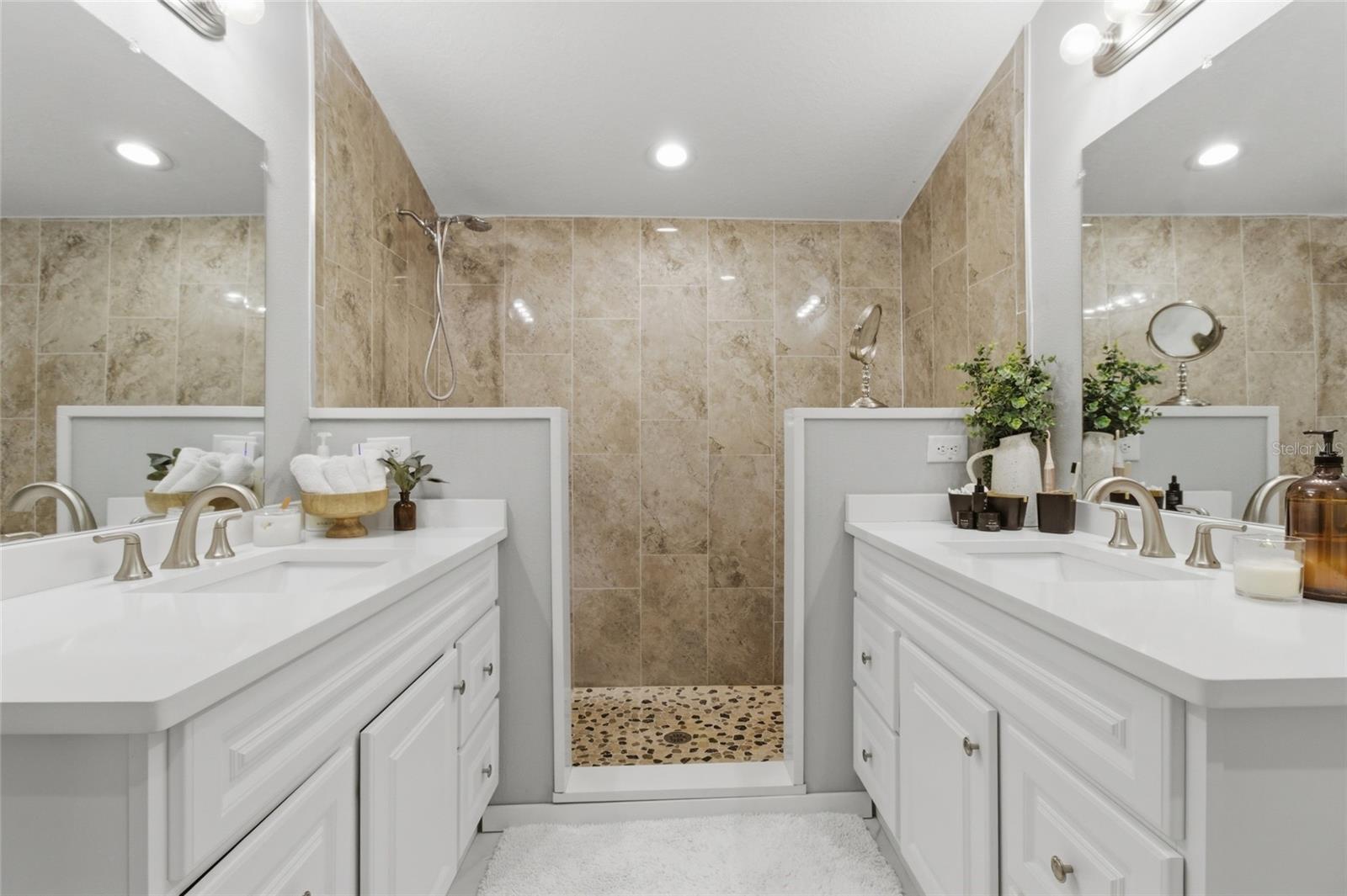 1613 E CHELSEA ST, TAMPA, FL, 33610