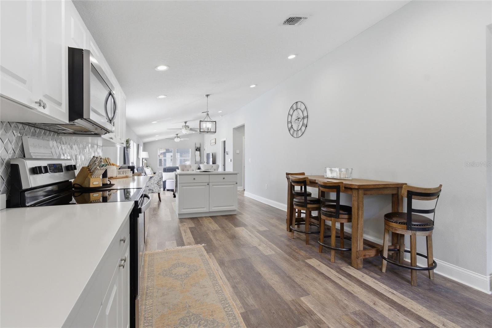 1613 E CHELSEA ST, TAMPA, FL, 33610