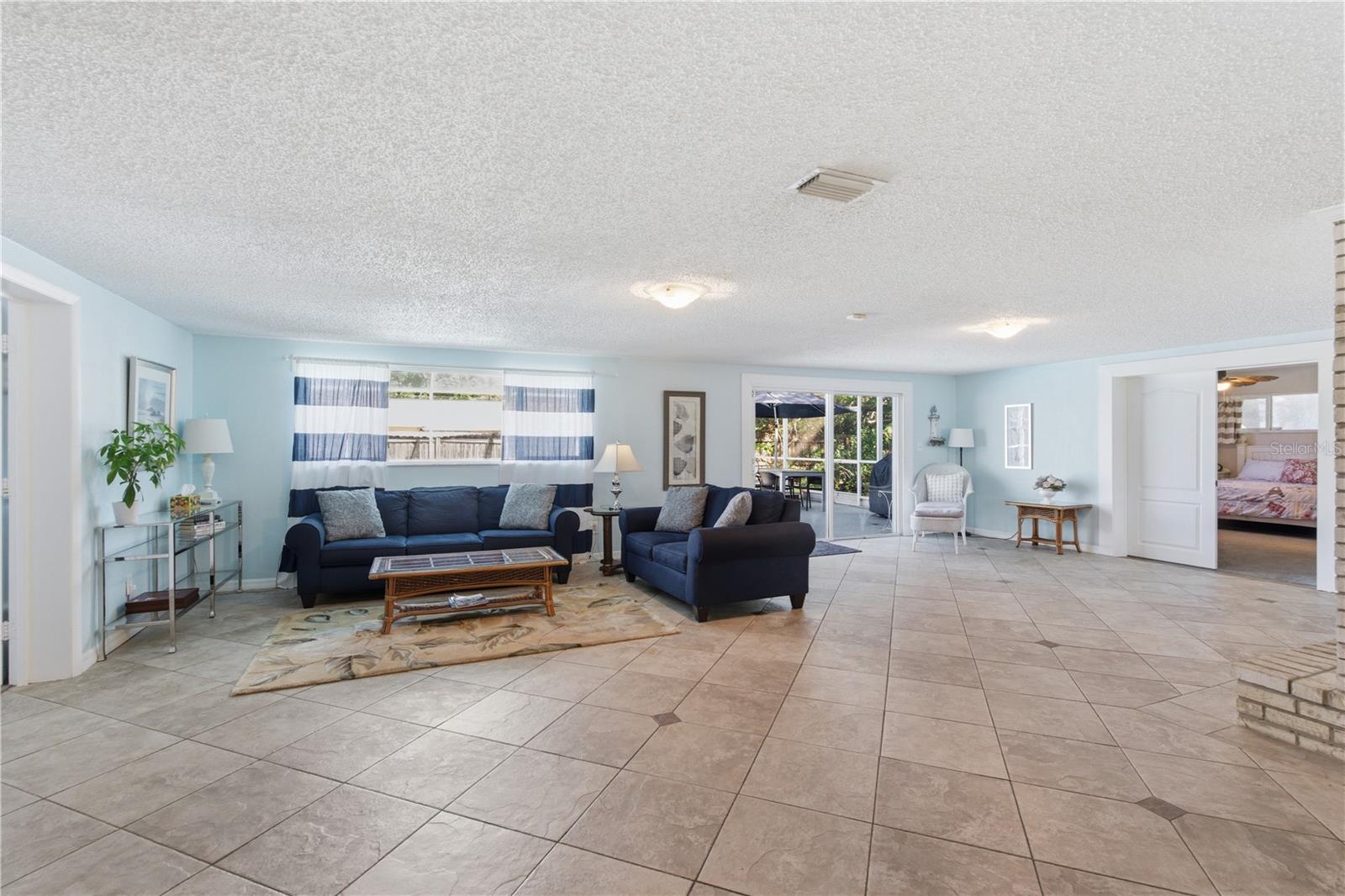 1 MAPLEWOOD AVE, CLEARWATER, FL, 33765