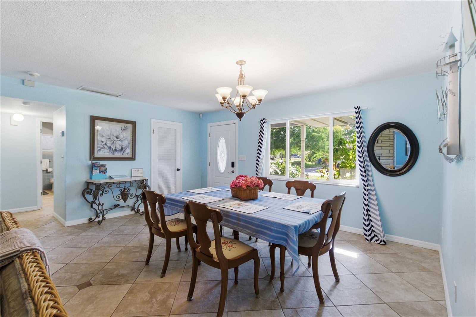 1 MAPLEWOOD AVE, CLEARWATER, FL, 33765