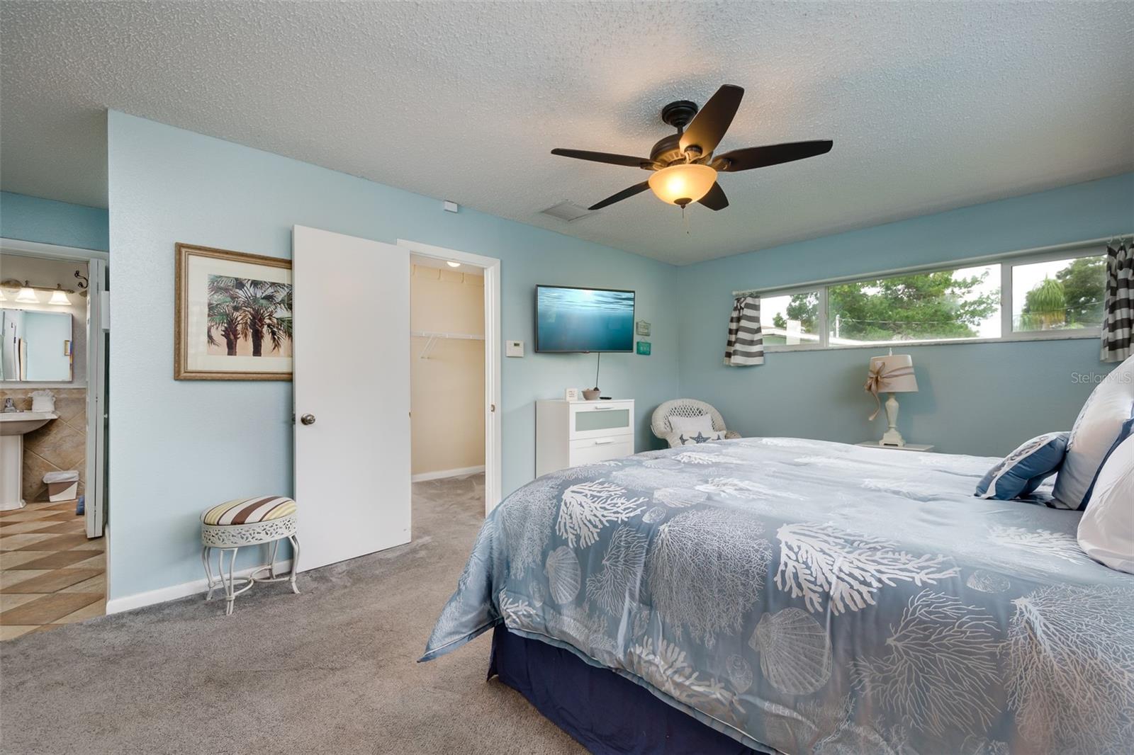 1 MAPLEWOOD AVE, CLEARWATER, FL, 33765