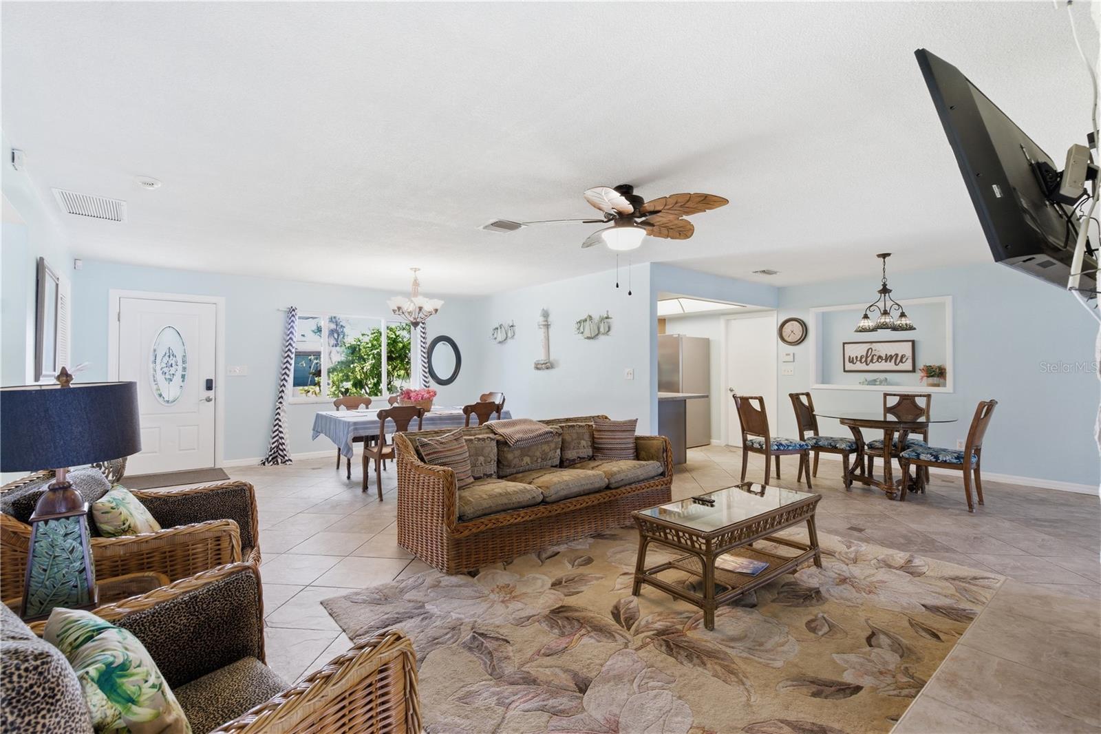 1 MAPLEWOOD AVE, CLEARWATER, FL, 33765