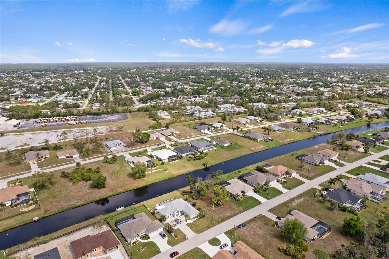 475 ROTONDA CIR, ROTONDA WEST, FL, 33947