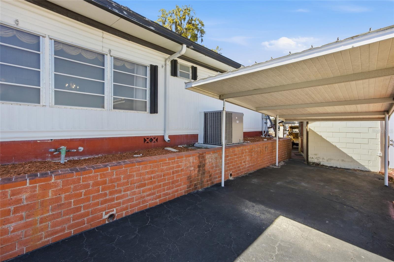 3896 PICCIOLA RD #411, FRUITLAND PARK, FL, 34731