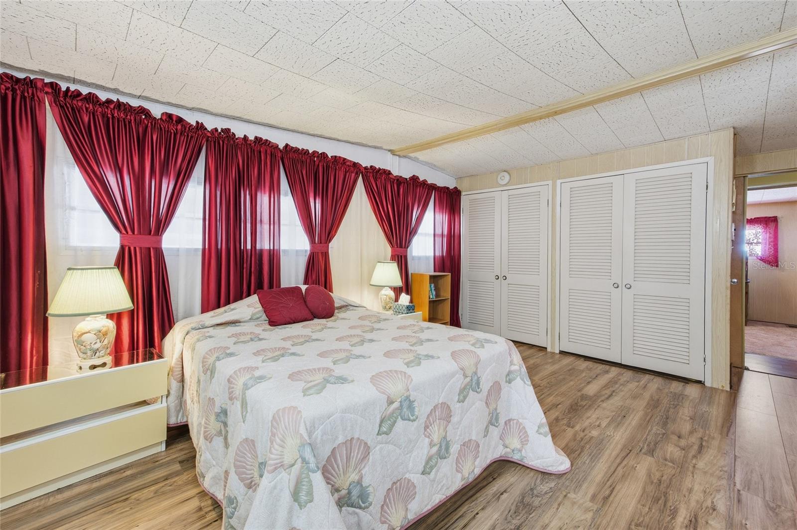 3896 PICCIOLA RD #411, FRUITLAND PARK, FL, 34731