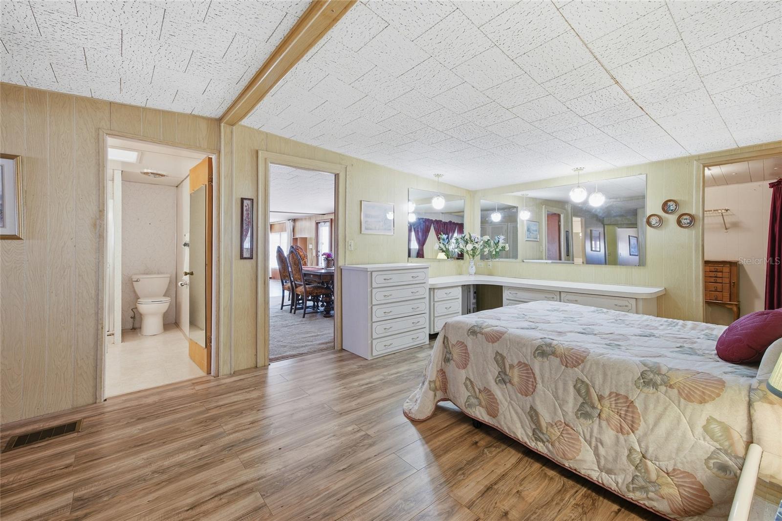 3896 PICCIOLA RD #411, FRUITLAND PARK, FL, 34731