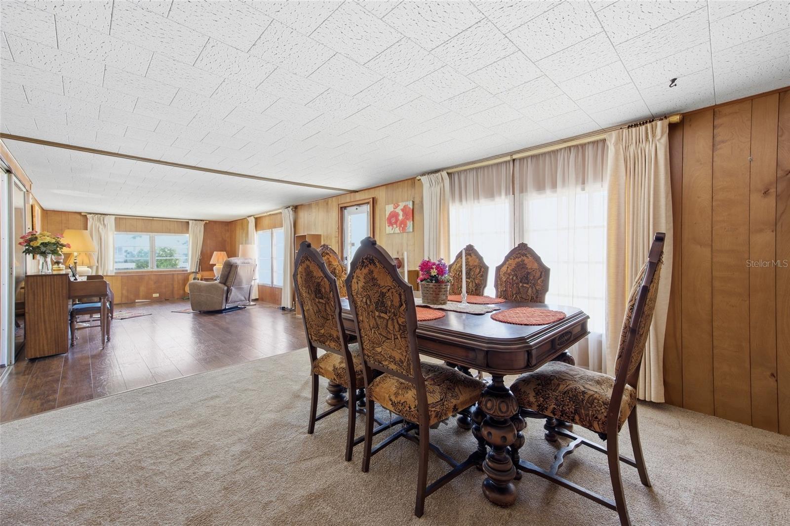 3896 PICCIOLA RD #411, FRUITLAND PARK, FL, 34731