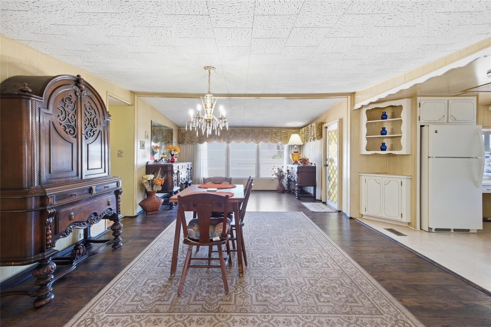 3896 PICCIOLA RD #411, FRUITLAND PARK, FL, 34731