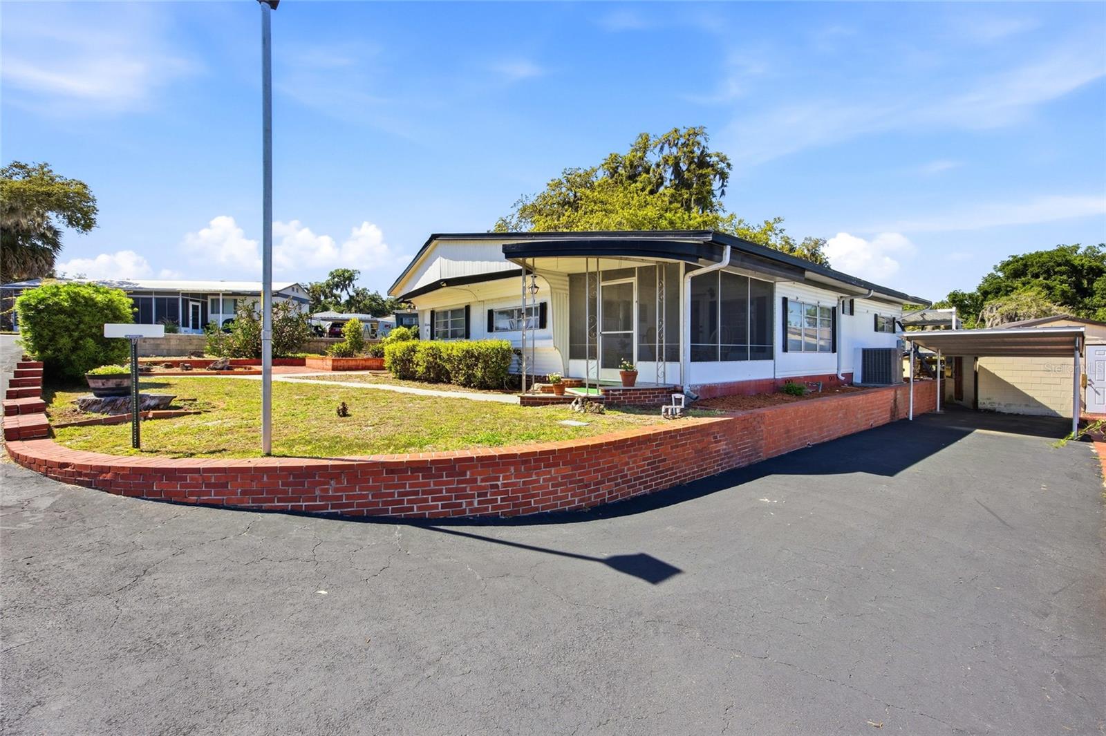 3896 PICCIOLA RD #411, FRUITLAND PARK, FL, 34731