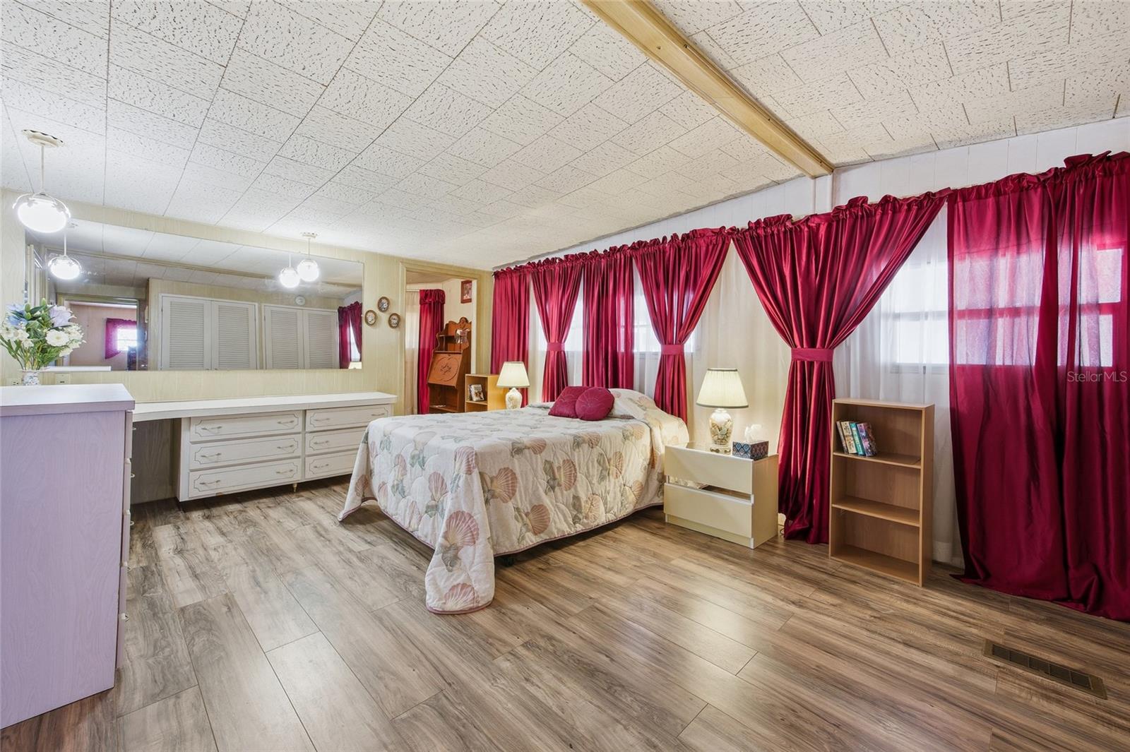 3896 PICCIOLA RD #411, FRUITLAND PARK, FL, 34731