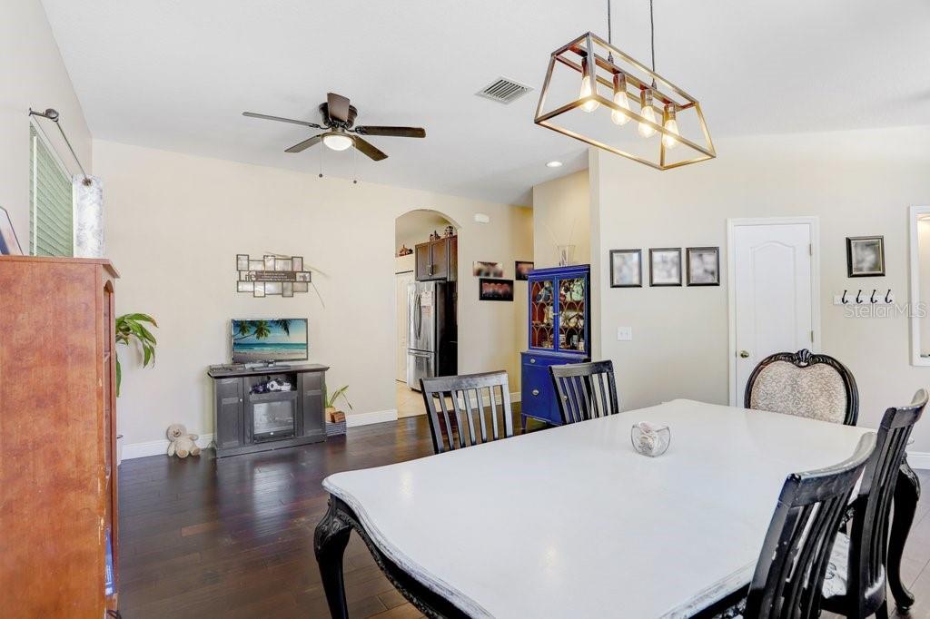 6915 MONARCH PARK DR, APOLLO BEACH, FL, 33572