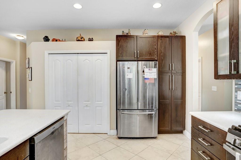 6915 MONARCH PARK DR, APOLLO BEACH, FL, 33572