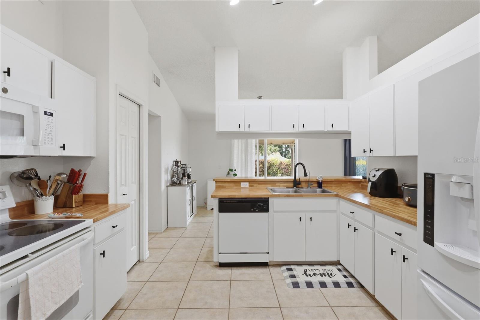 774 BARCLAY TER, LAKE WALES, FL, 33853