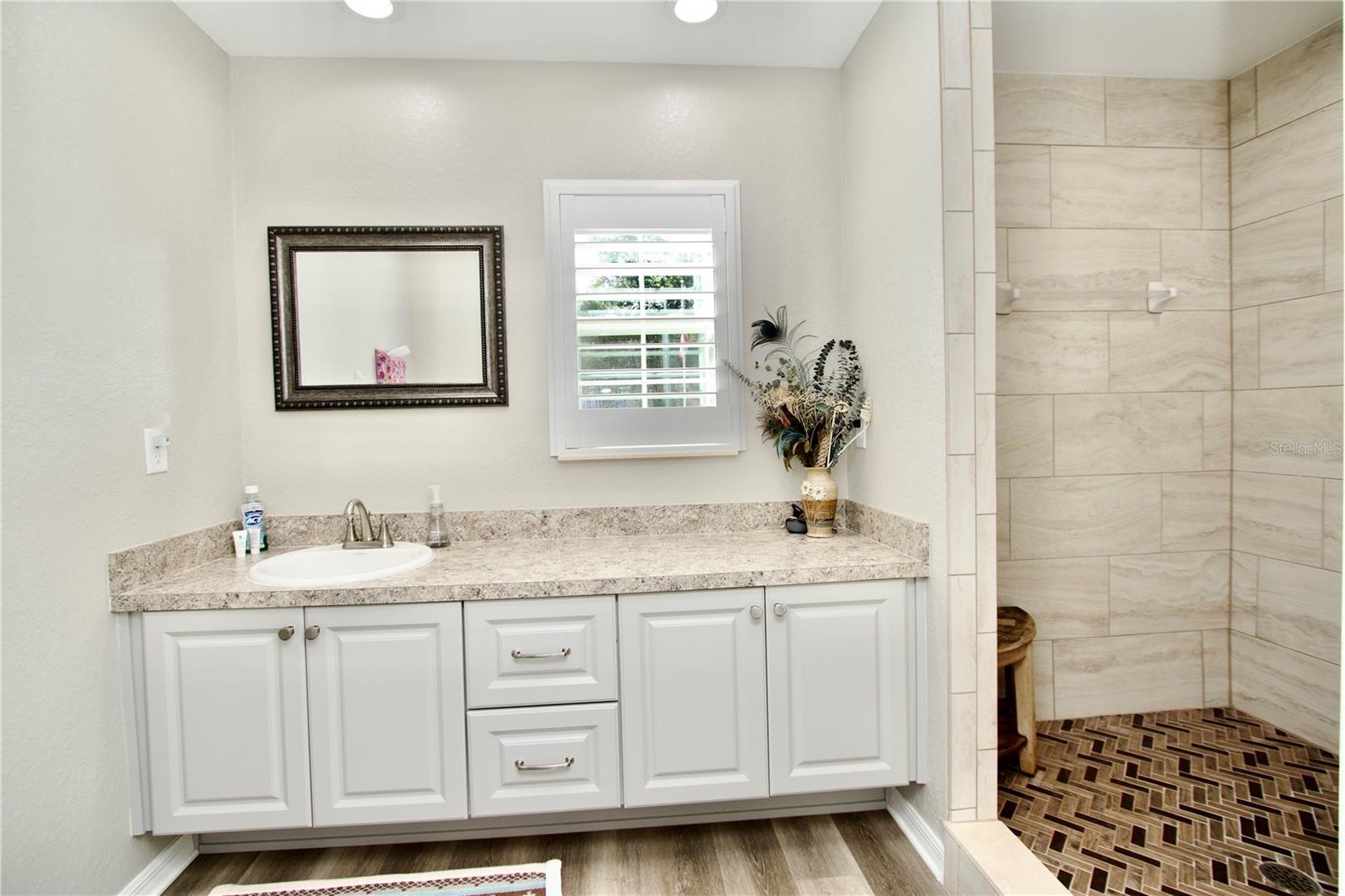 270 JACKSON AVE, BROOKSVILLE, FL, 34604