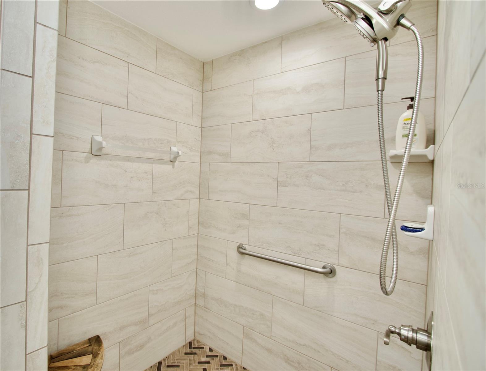 270 JACKSON AVE, BROOKSVILLE, FL, 34604