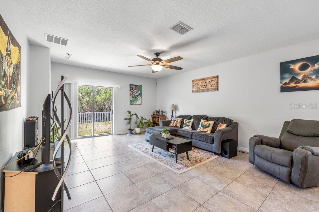 3703 GLOBE THISTLE DR, TAMPA, FL, 33619