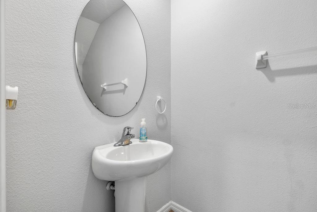 3703 GLOBE THISTLE DR, TAMPA, FL, 33619