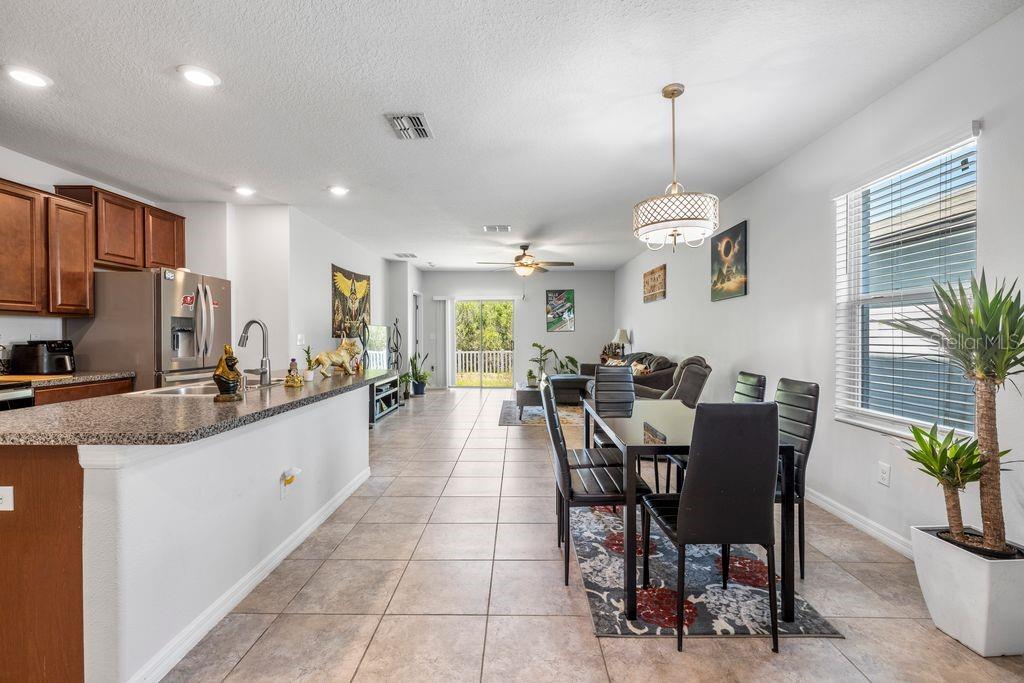 3703 GLOBE THISTLE DR, TAMPA, FL, 33619