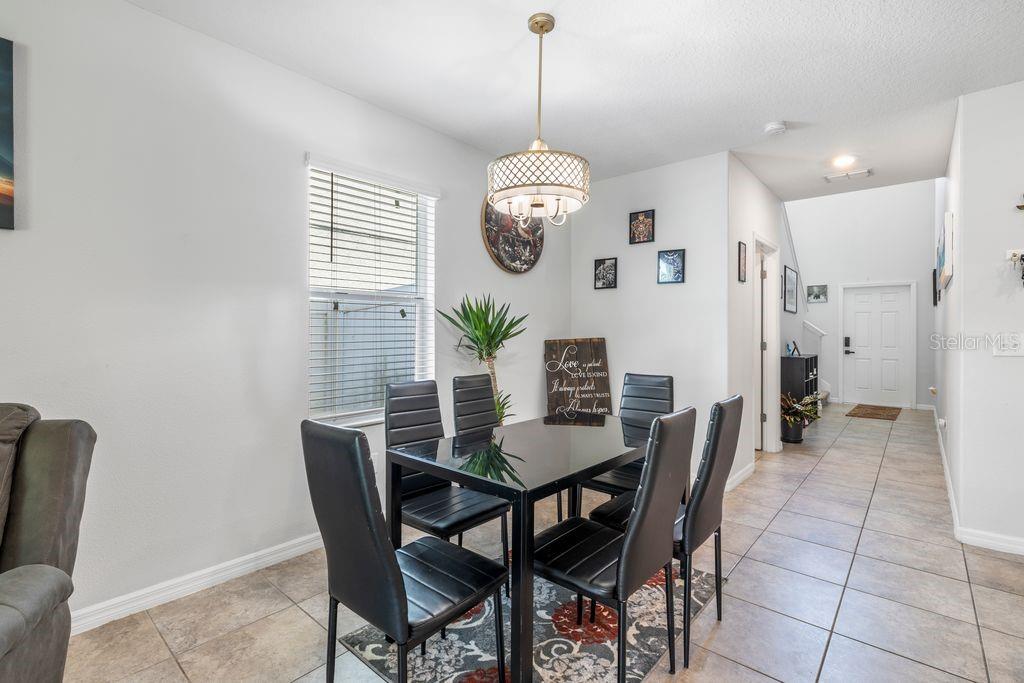 3703 GLOBE THISTLE DR, TAMPA, FL, 33619