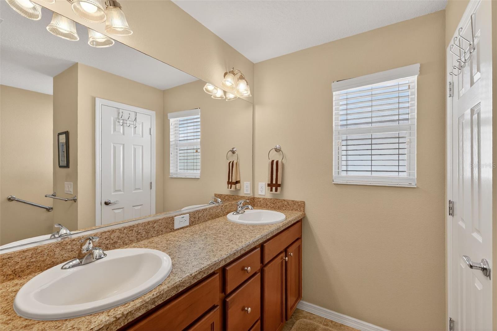 603 EVESBOROUGH PATH, THE VILLAGES, FL, 32163