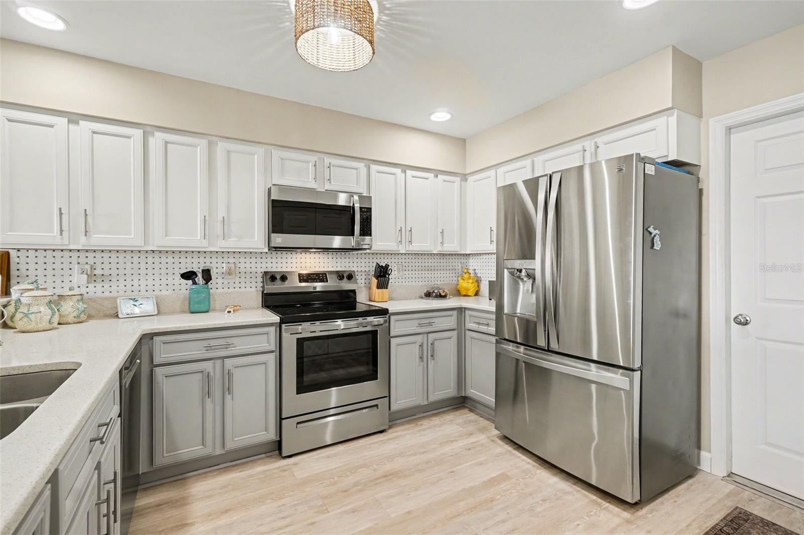 26333 NADIR RD #111, PUNTA GORDA, FL, 33983