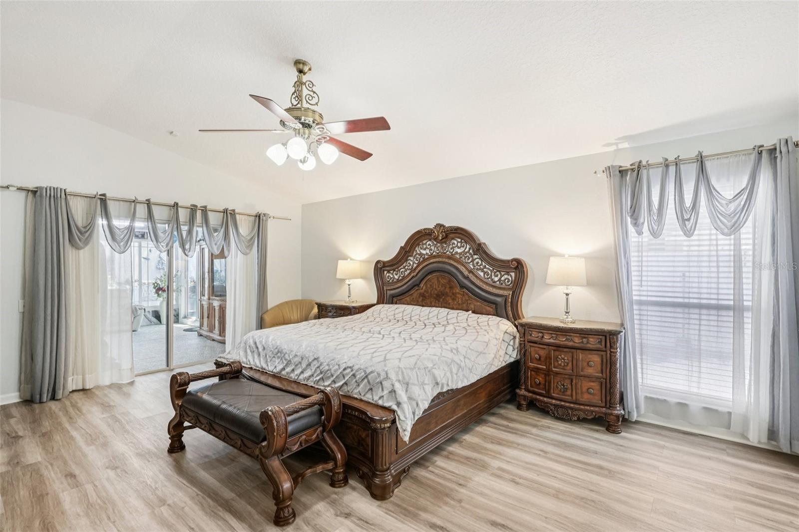 1901 HEARTLAND CIR, VALRICO, FL, 33594