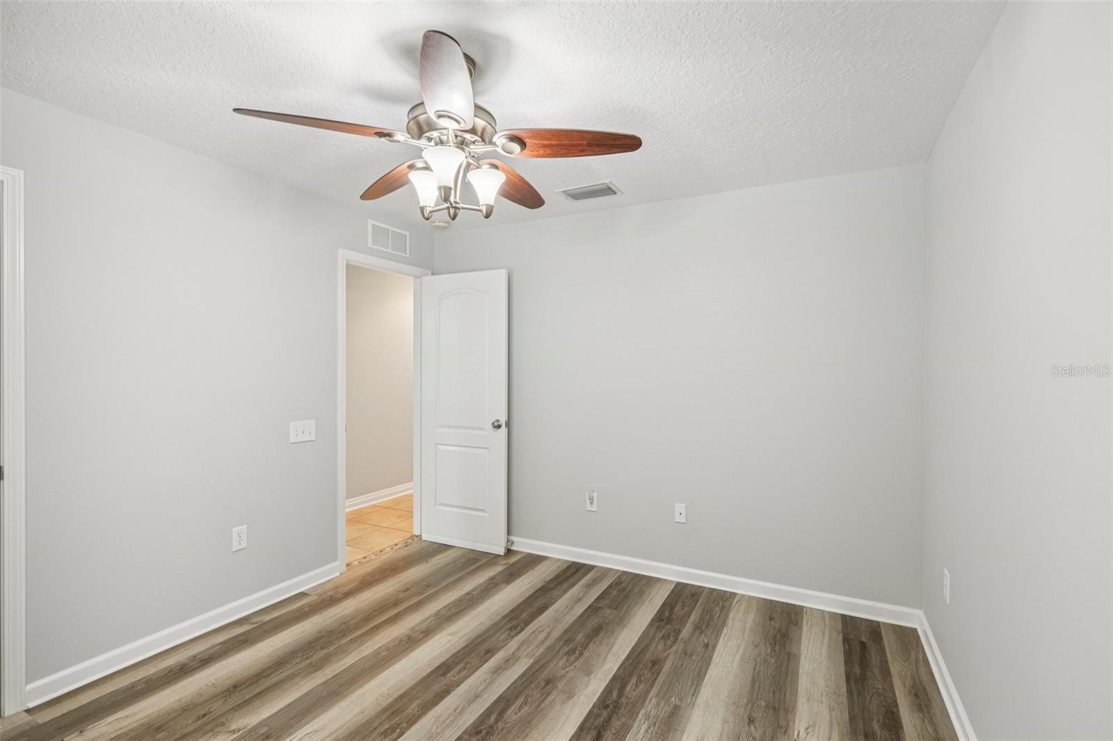 1901 HEARTLAND CIR, VALRICO, FL, 33594