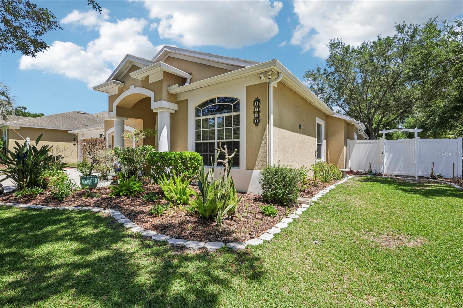 1901 HEARTLAND CIR, VALRICO, FL, 33594