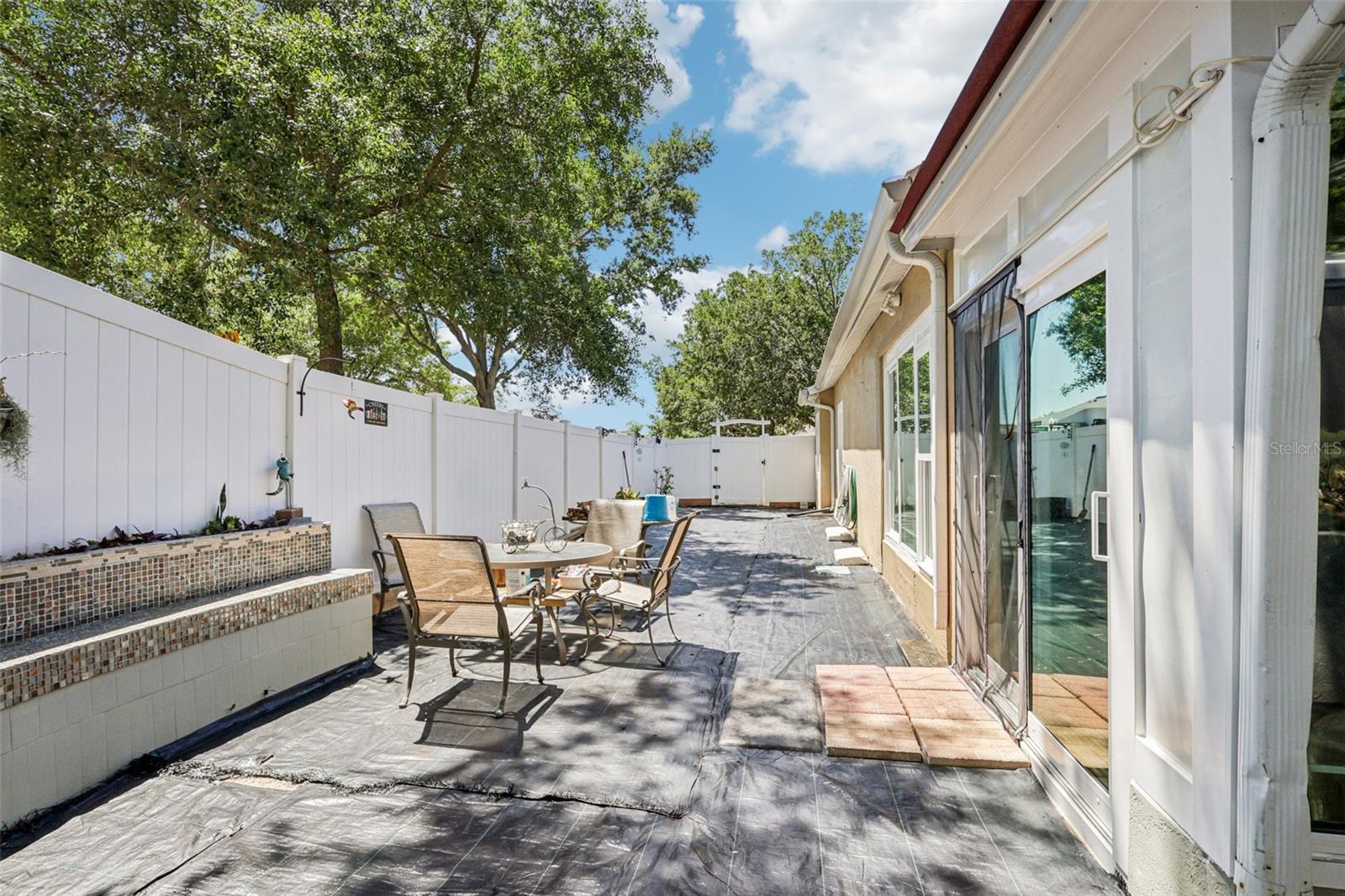 1901 HEARTLAND CIR, VALRICO, FL, 33594