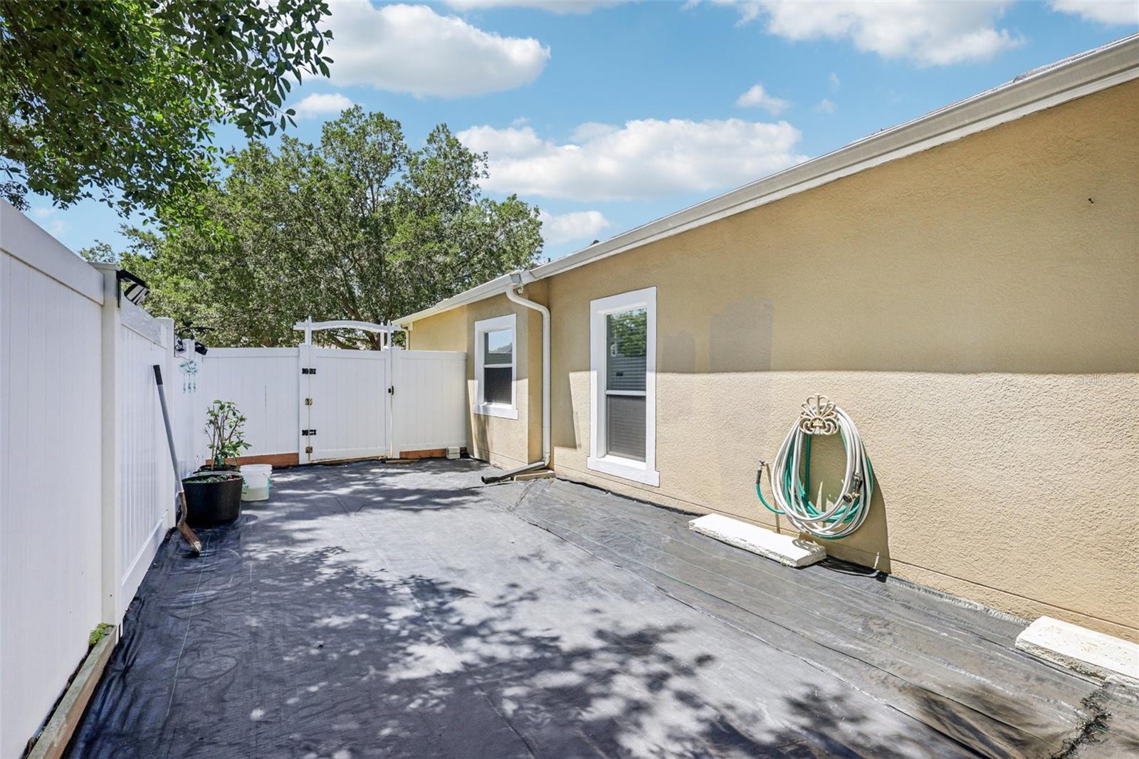 1901 HEARTLAND CIR, VALRICO, FL, 33594