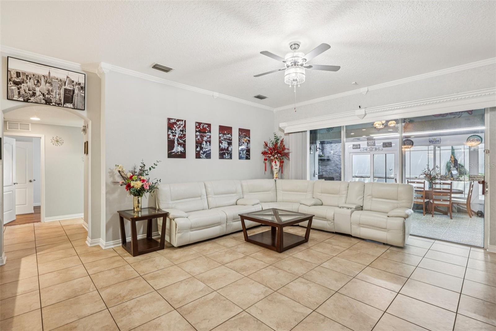 1901 HEARTLAND CIR, VALRICO, FL, 33594